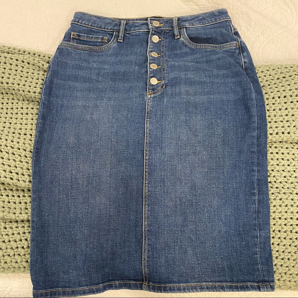 Banana Republic Denim Skirt